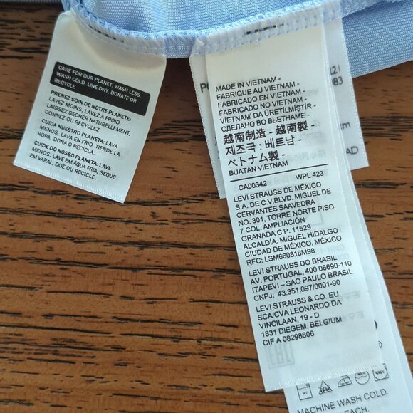 Levi's long sleeve Turtleneck Women's Shirt Top Pullover Retro baby blue size L - Picture 8 of 16